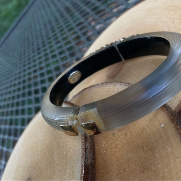 Alexis Bittar bangle bracelet Swarovski Crystal Pearl Oval hinged Lucite - Picture 3 of 7